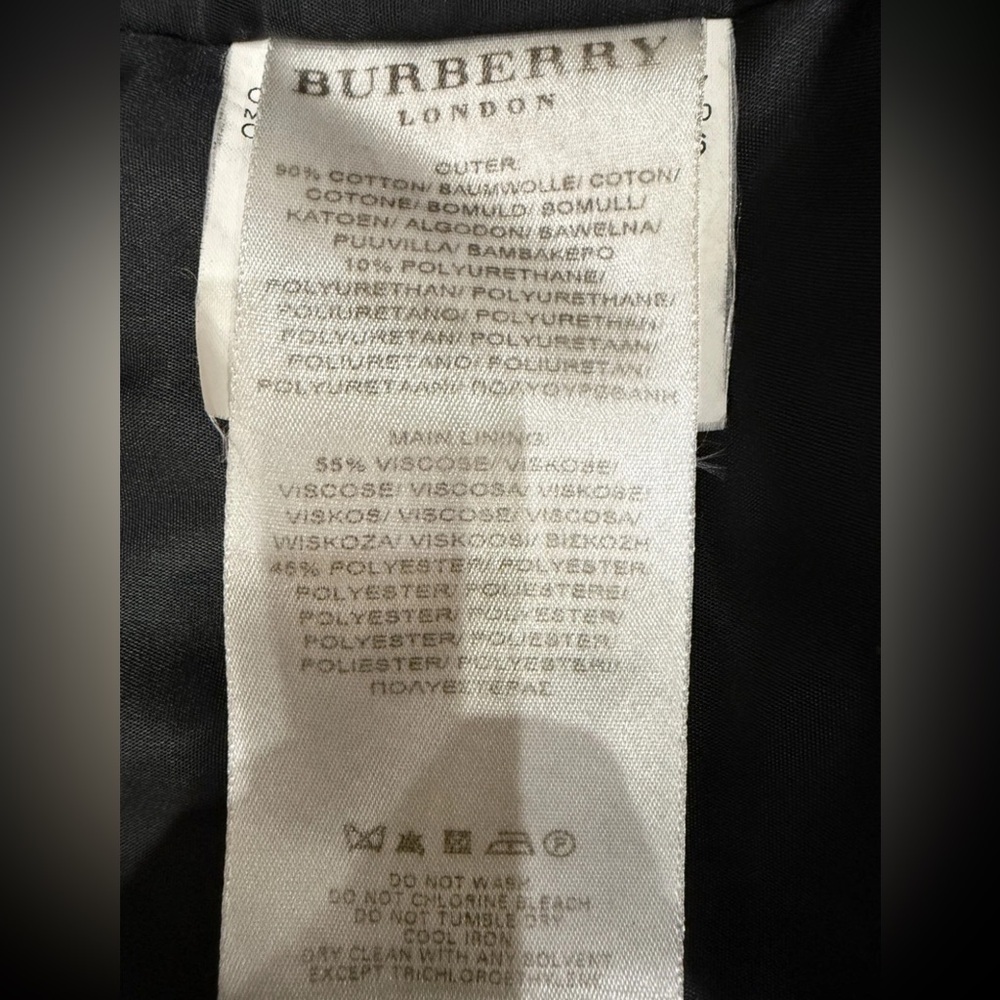 Burberry Black Zip Up Button Coat Size Large Over Coat - Picture 11 of 14